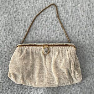 Vintage white beaded purse!